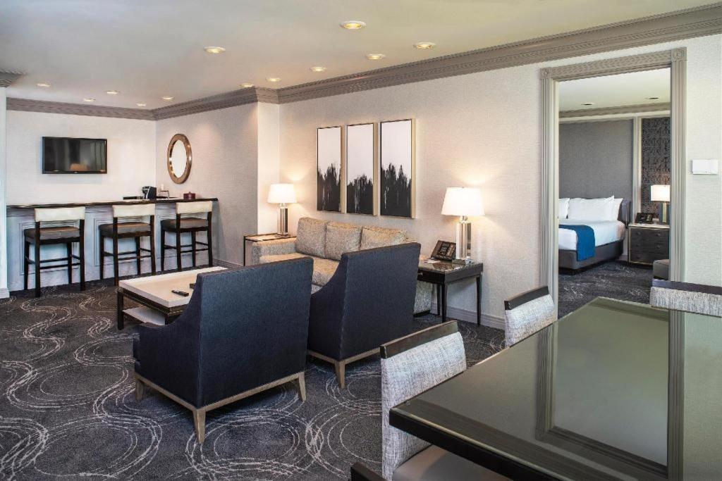 Suncoast Hotel And Casino Las Vegas Extérieur photo