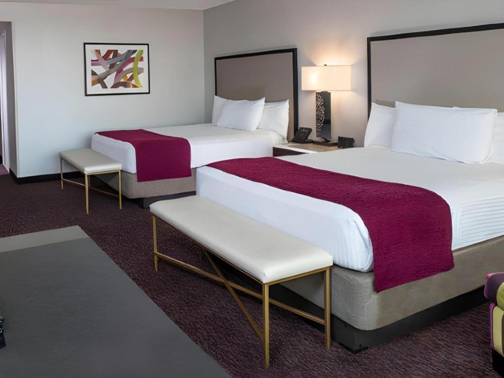 Suncoast Hotel And Casino Las Vegas Extérieur photo